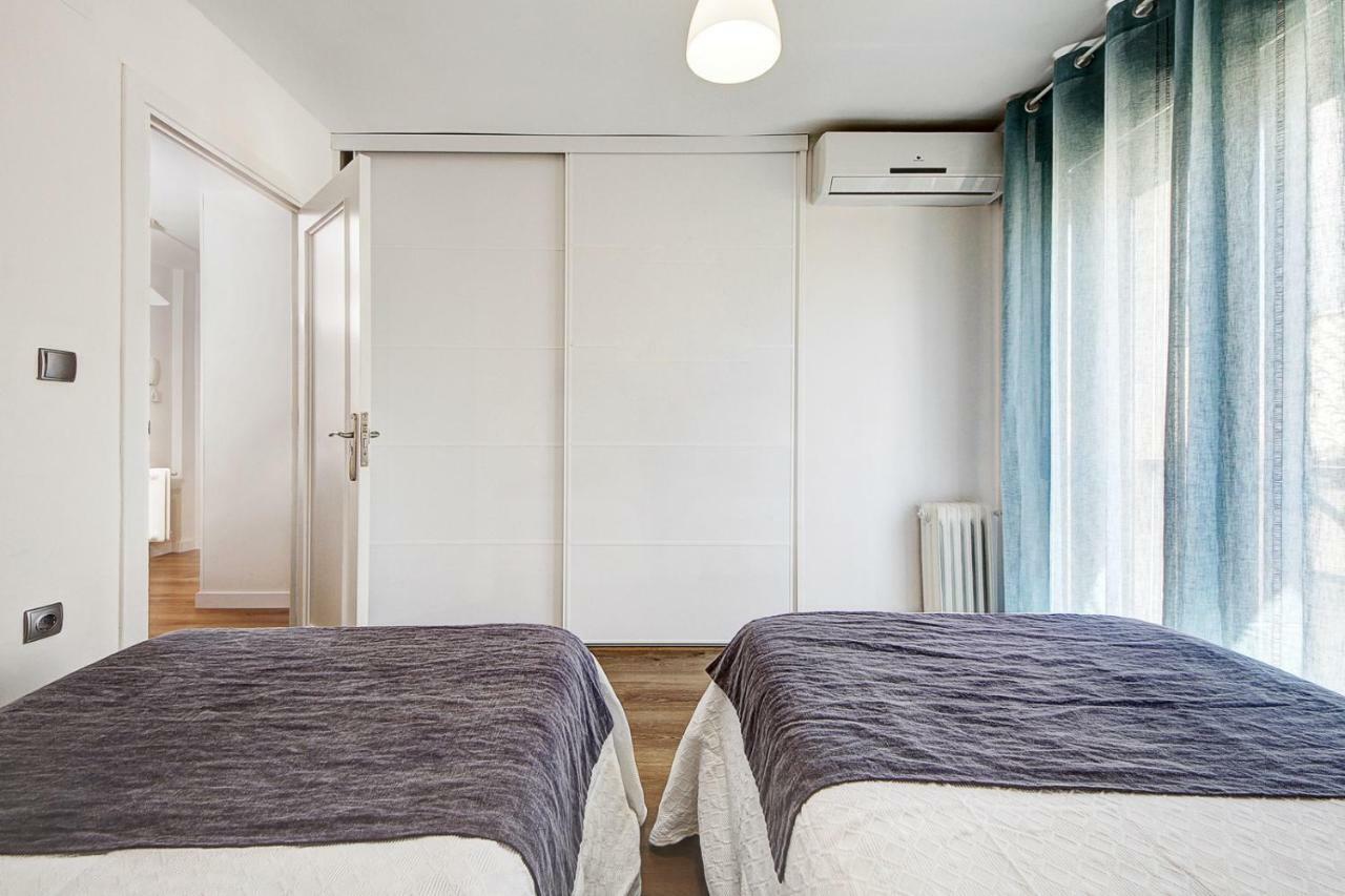 Catedral Lujo Parking Gratis Apartment กรานาดา ภายนอก รูปภาพ