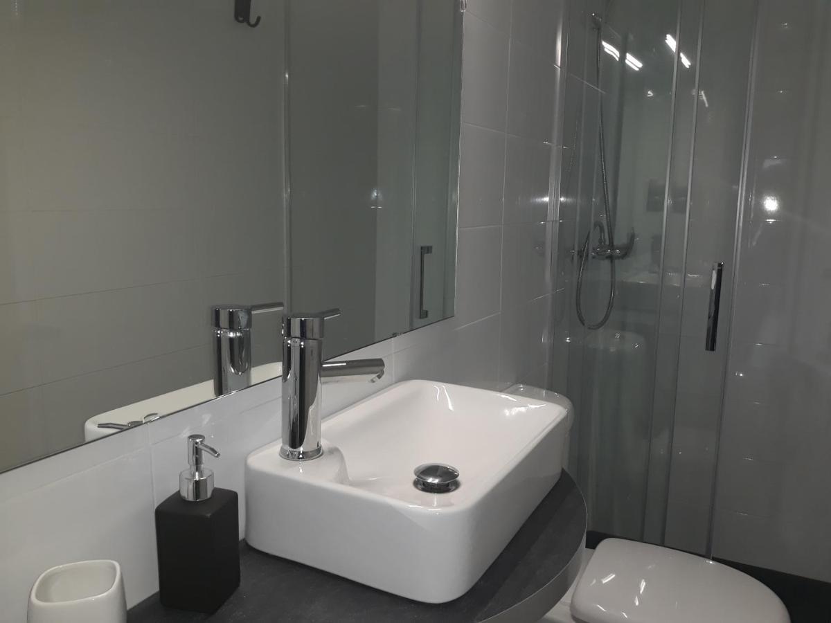 Catedral Lujo Parking Gratis Apartment กรานาดา ภายนอก รูปภาพ